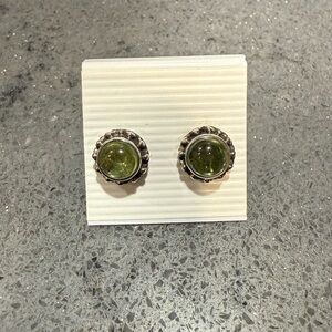 Vintage Silpada Green Stone Peridot Stud Earrings